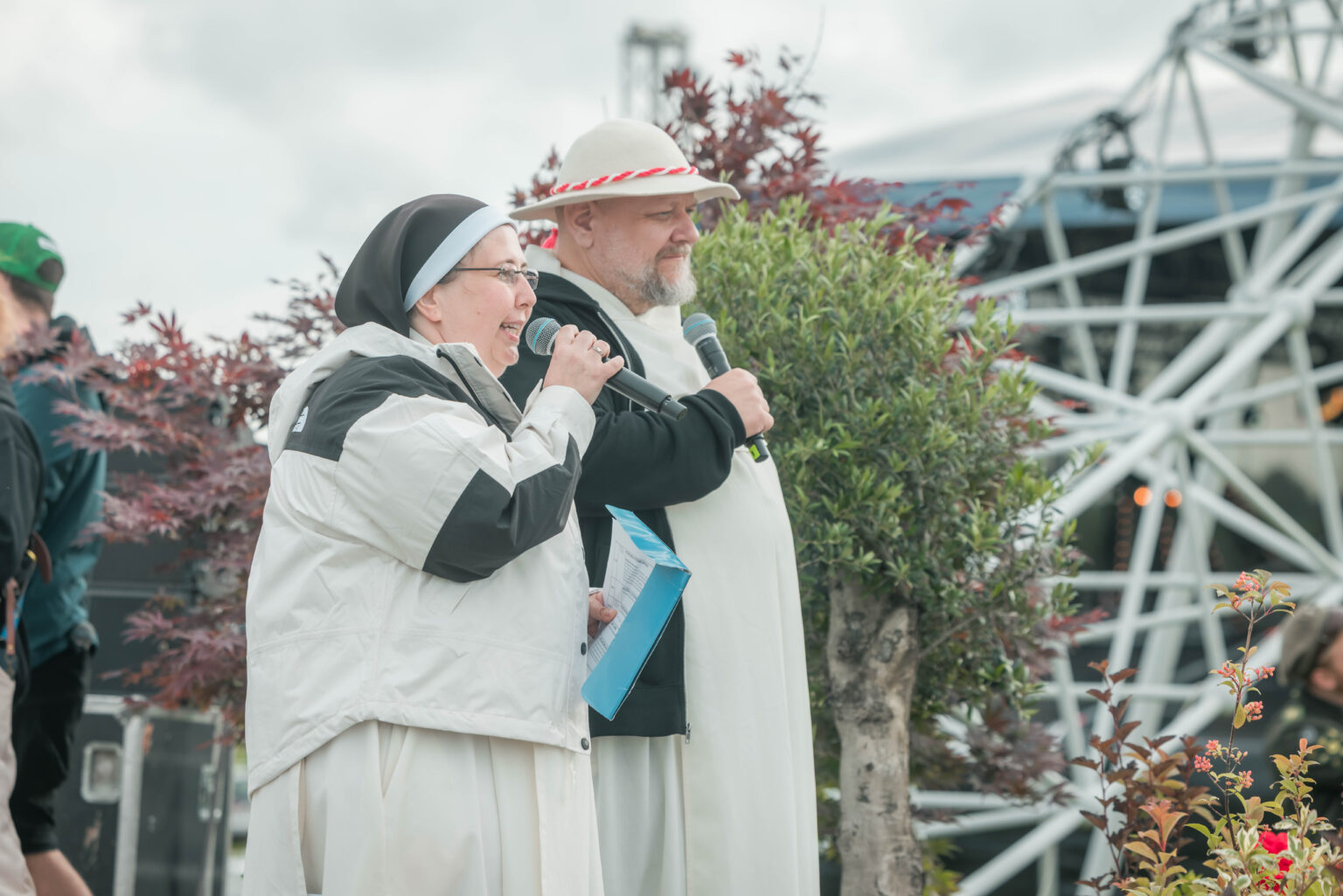 127A0936